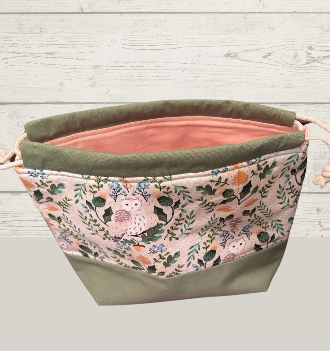 Owl & Thistle Medium Bag